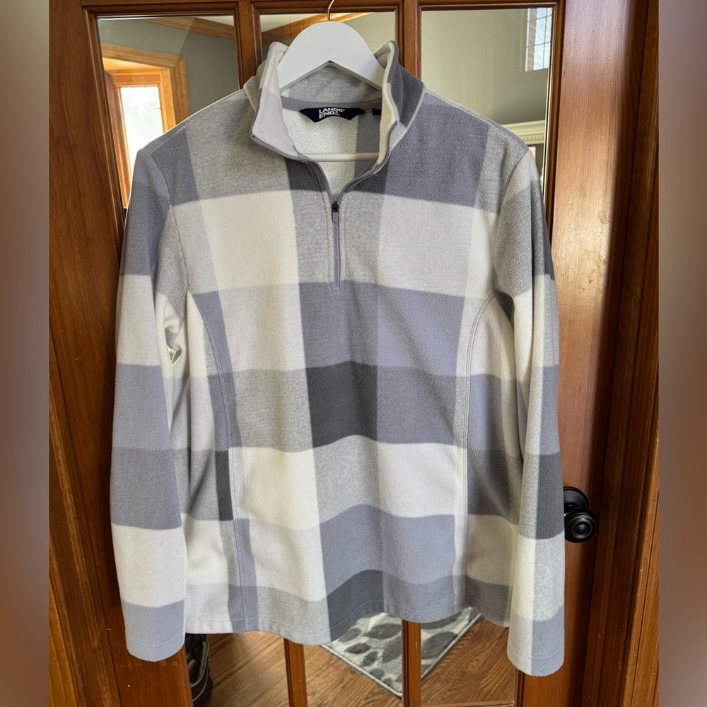 Lands End quarter zip fleece pullover- size large